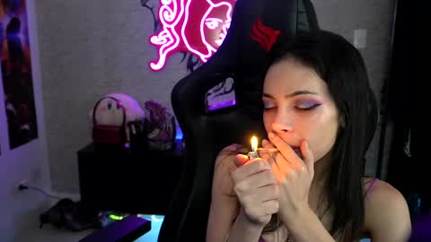 Sofie Kimino online show from 12-15-24, 06:29