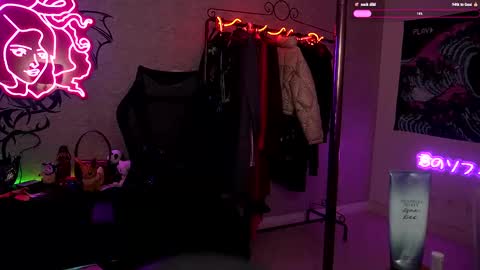 Sofie Kimino online show from 01-01-25, 07:20