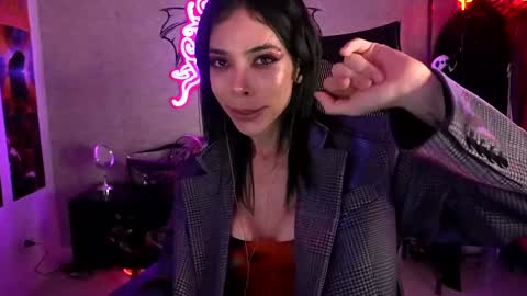 Sofie Kimino online show from 02-05-25, 03:13