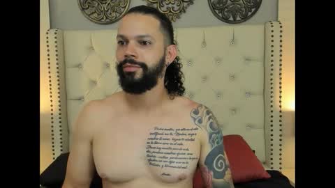 Snapshot of alukardbig chatting on 10-29-25, 01:41 alukardbig online show from 10-29-25, 01:41