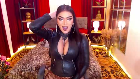 Alura Jhenson online show from 12-23-24, 07:09