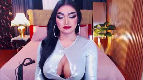 Snapshot of alurajhenson chatting on 02-12-26, 02:50 Alura Jhenson online show from 02-12-26, 02:50