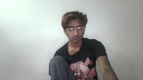 Snapshot of alvin_miler chatting on 10-05-25, 01:26 alvin miler online show from 10-05-25, 01:26