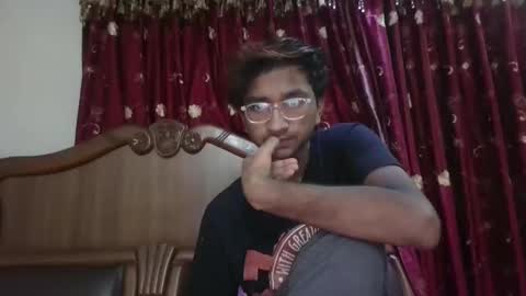 Snapshot of alvin_miler chatting on 10-05-25, 11:57 alvin miler online show from 10-05-25, 11:57
