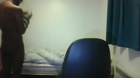 Snapshot of alvin_miler chatting on 10-10-25, 07:24 alvin miler online show from 10-10-25, 07:24