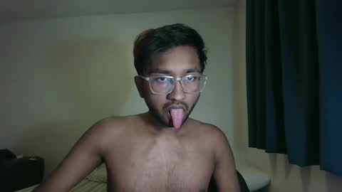 Snapshot of alvin_miler chatting on 11-19-25, 07:03 alvin miler online show from 11-19-25, 07:03