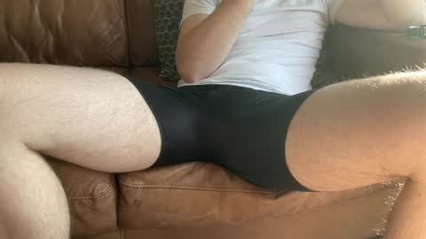 alwayshuge online show from 10-21-25, 07:36