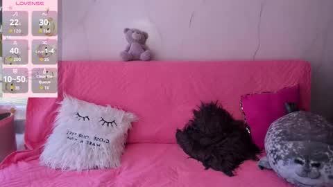 Snapshot of alwayslovely_mango chatting on 09-21-25, 04:41 Tell me Lorens online show from 09-21-25, 04:41