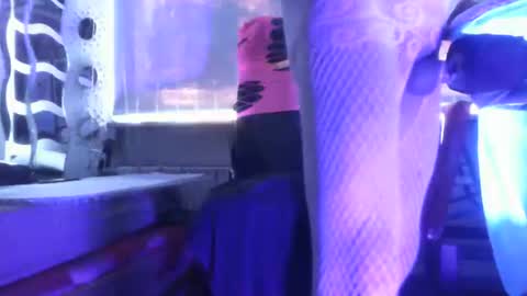 Snapshot of alwaysniceguy2 chatting on 11-29-25, 09:23 HoneyMelonGuy online show from 11-29-25, 09:23