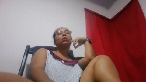 analia online show from 10-18-25, 02:36