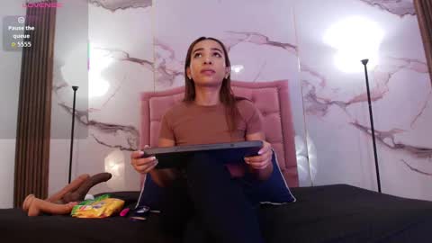 Alya online show from 09-10-25, 03:50