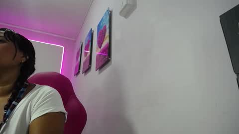 alyna online show from 09-18-25, 12:07