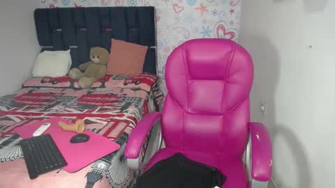alyna online show from 09-22-25, 12:40