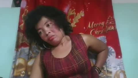 Snapshot of alypierette chatting on 11-30-25, 07:07 alypierette online show from 11-30-25, 07:07