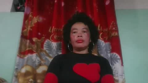 Snapshot of alypierette chatting on 12-04-25, 03:49 alypierette online show from 12-04-25, 03:49