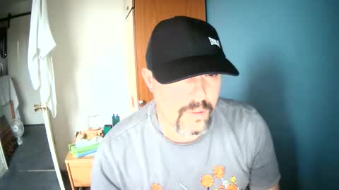 alyr7 online show from 12-22-25, 01:19