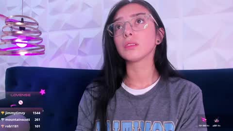 sopie online show from 02-03-25, 02:24