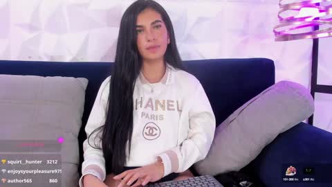 sopie online show from 02-08-25, 09:13