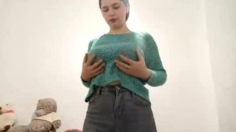 Zara online show from 12-21-25, 05:09