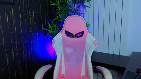 Alyse online show from 10-06-25, 07:00