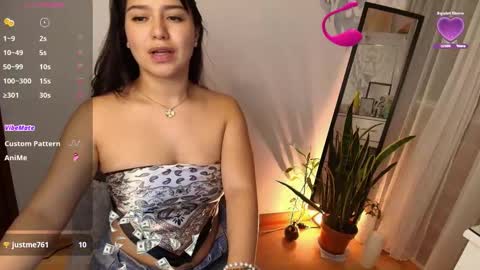 alyssia wolds online show from 09-26-25, 12:03