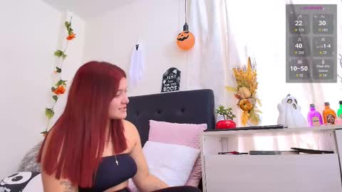 Snapshot of amabella_w chatting on 10-12-25, 06:40 Isabella online show from 10-12-25, 06:40