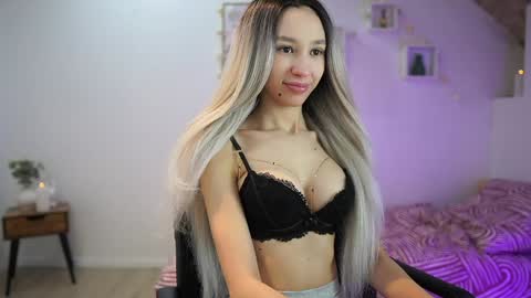Amai  Liu online show from 02-05-25, 10:33