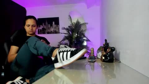 anny online show from 09-22-25, 01:51