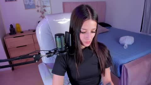 B I A N C A online show from 03-09-25, 04:05