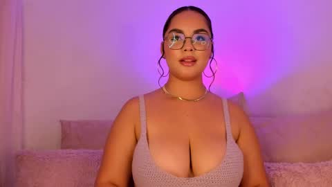 Snapshot of amalia_bennet chatting on 09-11-25, 09:37 amalia bennet online show from 09-11-25, 09:37