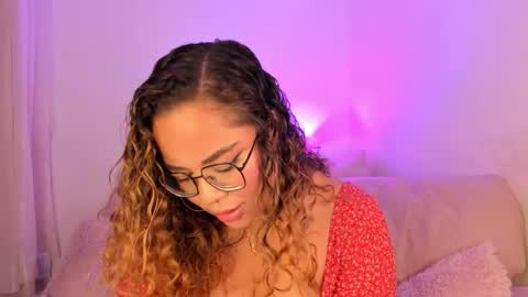 Snapshot of amalia_bennet chatting on 10-19-25, 04:57 amalia bennet online show from 10-19-25, 04:57