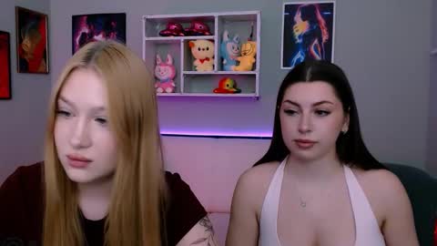 Snapshot of amalialowell chatting on 03-01-26, 08:11 Amalia online show from 03-01-26, 08:11