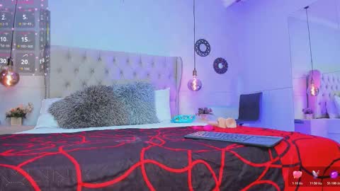 Snapshot of amanda29_ chatting on 11-19-25, 07:47 amanda29_ online show from 11-19-25, 07:47