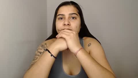 Snapshot of amanda5star chatting on 01-31-25, 11:56 The queen of the biceps online show from 01-31-25, 11:56