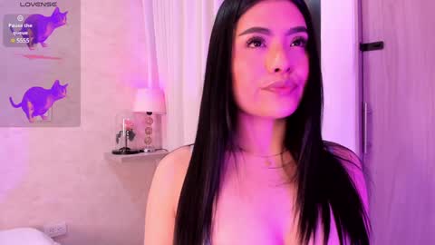Luisa online show from 12-27-24, 02:36