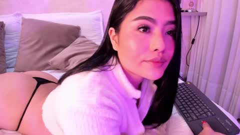 Luisa online show from 12-30-24, 09:16