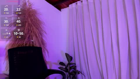 Luisa online show from 10-15-25, 02:11