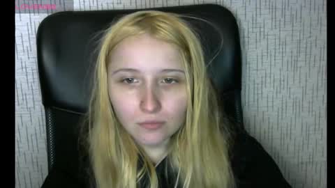 Snapshot of amanda_sherr chatting on 12-22-24, 10:36 Amanda online show from 12-22-24, 10:36