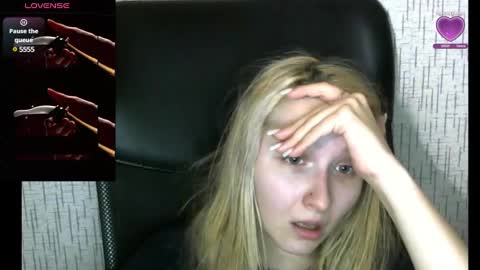 Snapshot of amanda_sherr chatting on 01-21-25, 05:05 Amanda online show from 01-21-25, 05:05
