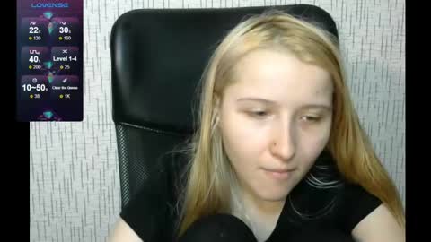 Snapshot of amanda_sherr chatting on 02-13-25, 06:59 Amanda online show from 02-13-25, 06:59