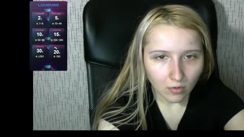 Snapshot of amanda_sherr chatting on 02-17-25, 06:59 Amanda online show from 02-17-25, 06:59