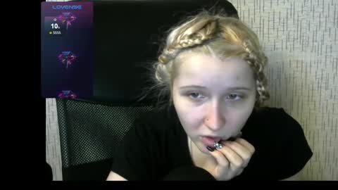 Snapshot of amanda_sherr chatting on 02-18-25, 09:20 Amanda online show from 02-18-25, 09:20