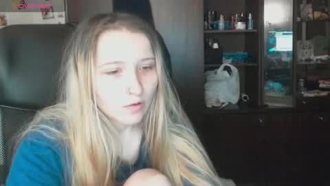 Snapshot of amanda_sherr chatting on 10-15-25, 03:17 Amanda online show from 10-15-25, 03:17