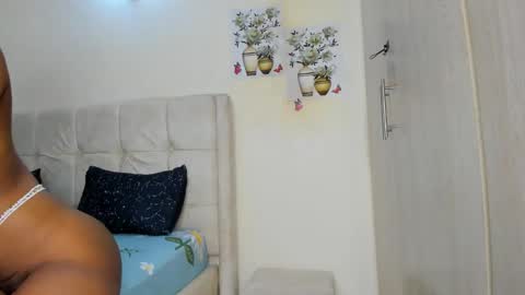 Amanda tint online show from 02-15-26, 06:04