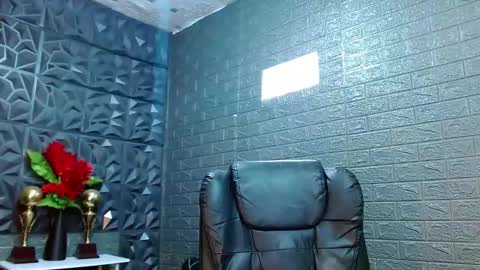 Snapshot of amandaleon chatting on 01-24-25, 06:57 amandaleon online show from 01-24-25, 06:57