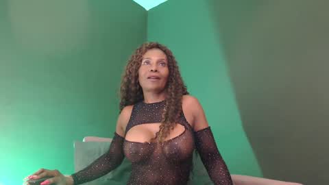 luna online show from 01-17-25, 04:15