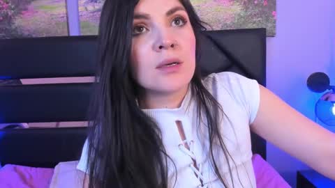 Amara Vega  online show from 01-31-25, 12:29