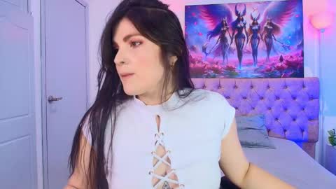 Amara Vega  online show from 02-17-25, 11:44