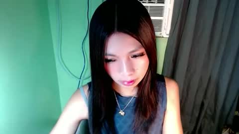 Snapshot of amarabellax chatting on 10-13-25, 05:02 BELLA online show from 10-13-25, 05:02