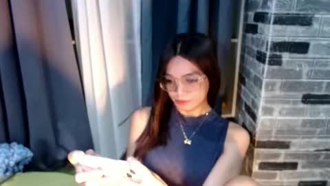 BELLA online show from 02-24-26, 12:47